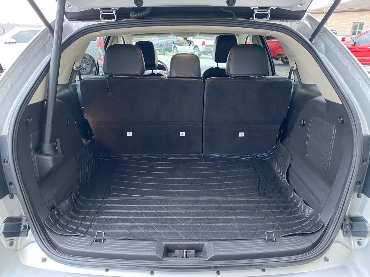 Used 2013 Lincoln MKX FWD image 26