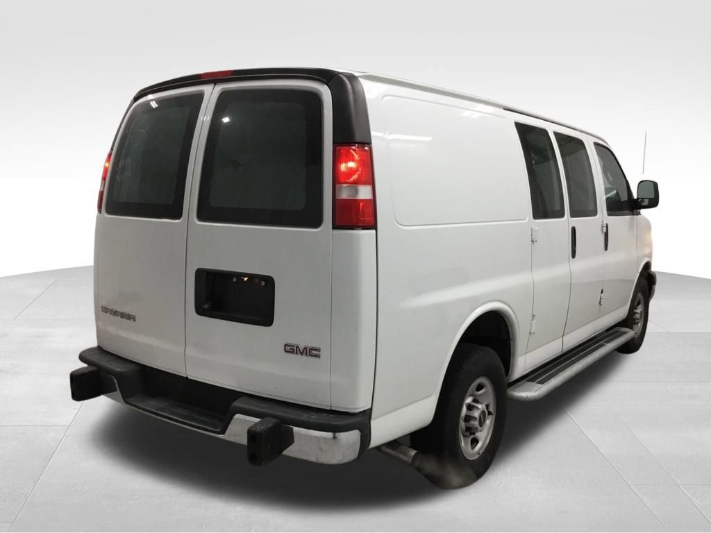 Used 2023 GMC Savana 2500 w/ Driver Convenience Package image 13