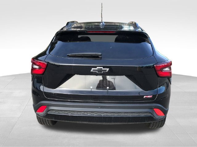 Used 2025 Chevrolet Trax RS w/ Driver Confidence Package FWD image 35