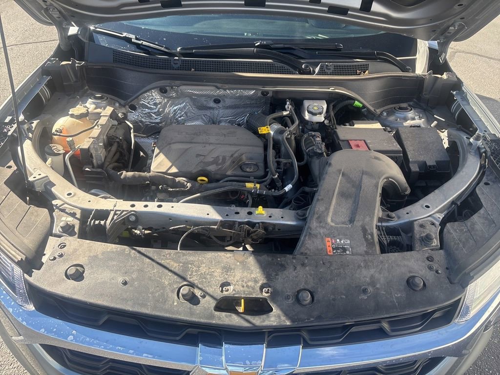 Used 2025 Chevrolet Trax LS image 25