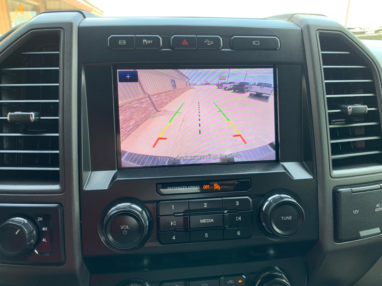 Used 2022 Ford F250 XL w/ STX Appearance Package image 31