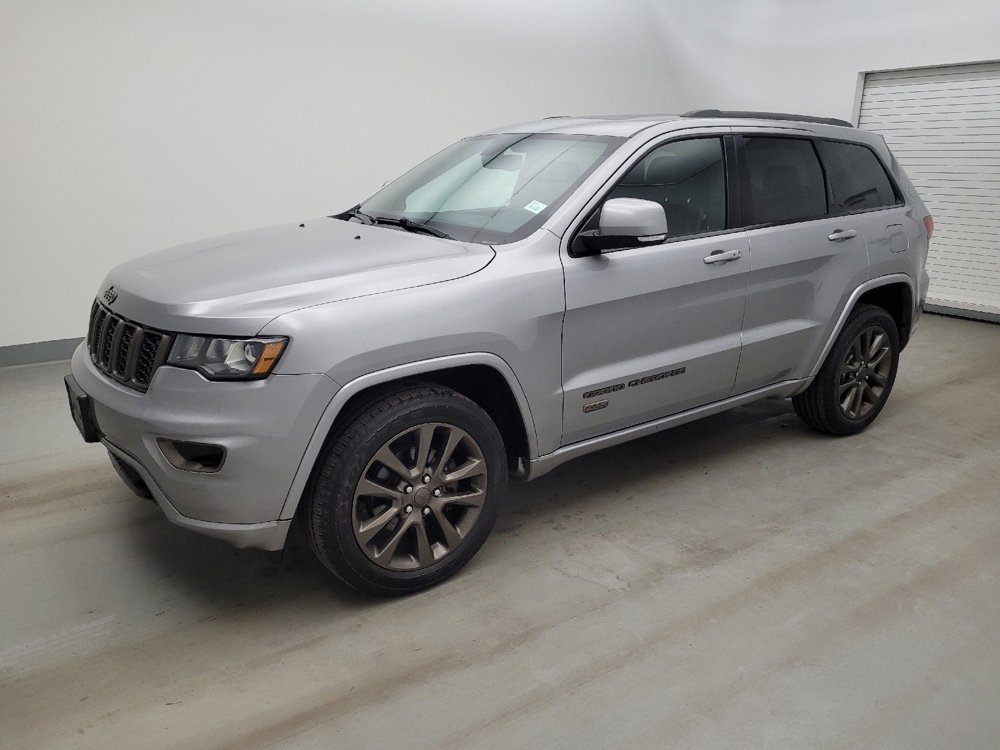 Used 2017 Jeep Grand Cherokee Limited 75th Anniversary AWD/4WD image 2