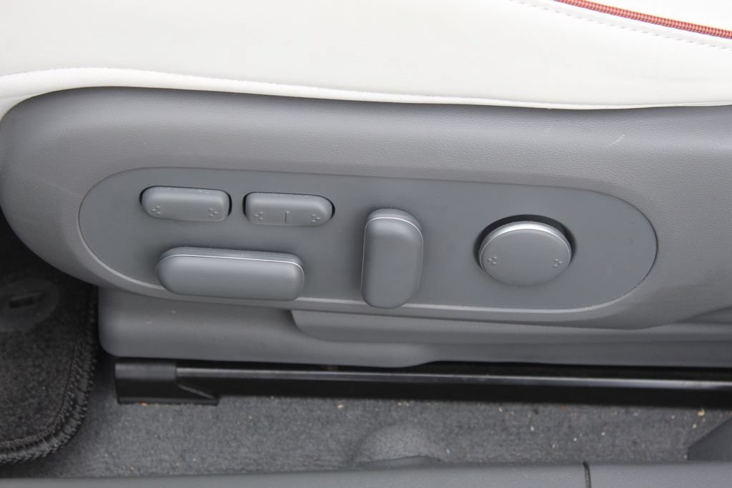 Used 2024 Hyundai Ioniq 5 Limited RWD image 14