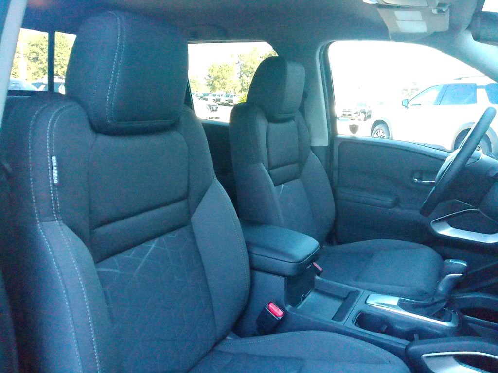 New 2026 Nissan Frontier SV w/ Tow Package image 13