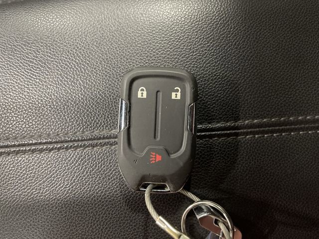 Used 2024 GMC Terrain SLE image 31