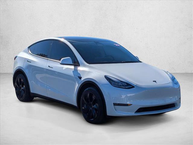 Used 2023 Tesla Model Y Long Range image 3