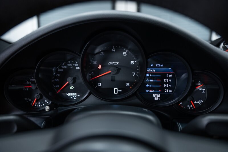 Used 2017 Porsche 911 Carrera GTS RWD image 17