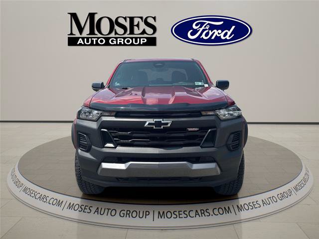 Used 2026 Chevrolet Colorado Trail Boss AWD/4WD image 2