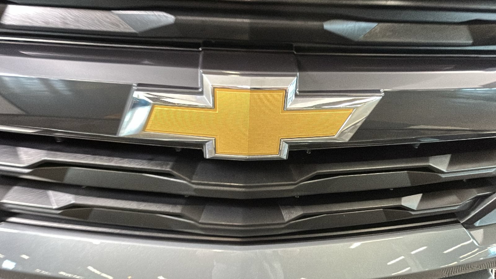 Used 2024 Chevrolet Colorado LT w/ LT Convenience Package AWD/4WD image 8