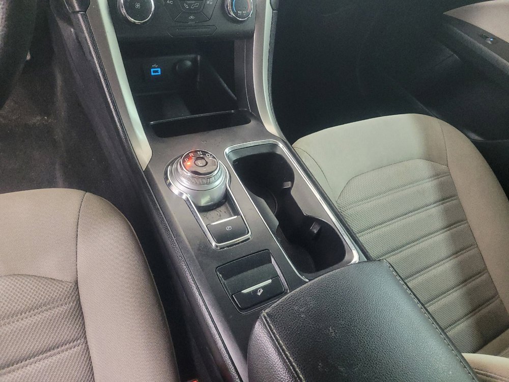 Used 2020 Ford Fusion S FWD image 26