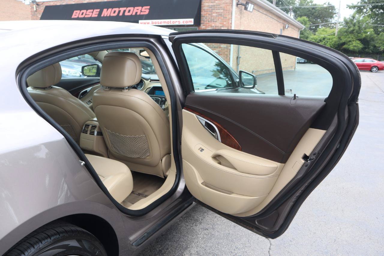 Used 2010 Buick LaCrosse CXL w/ Luxury Package AWD/4WD image 13