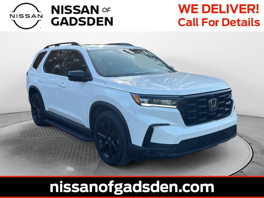 Used 2025 Honda Pilot Black Edition image 1