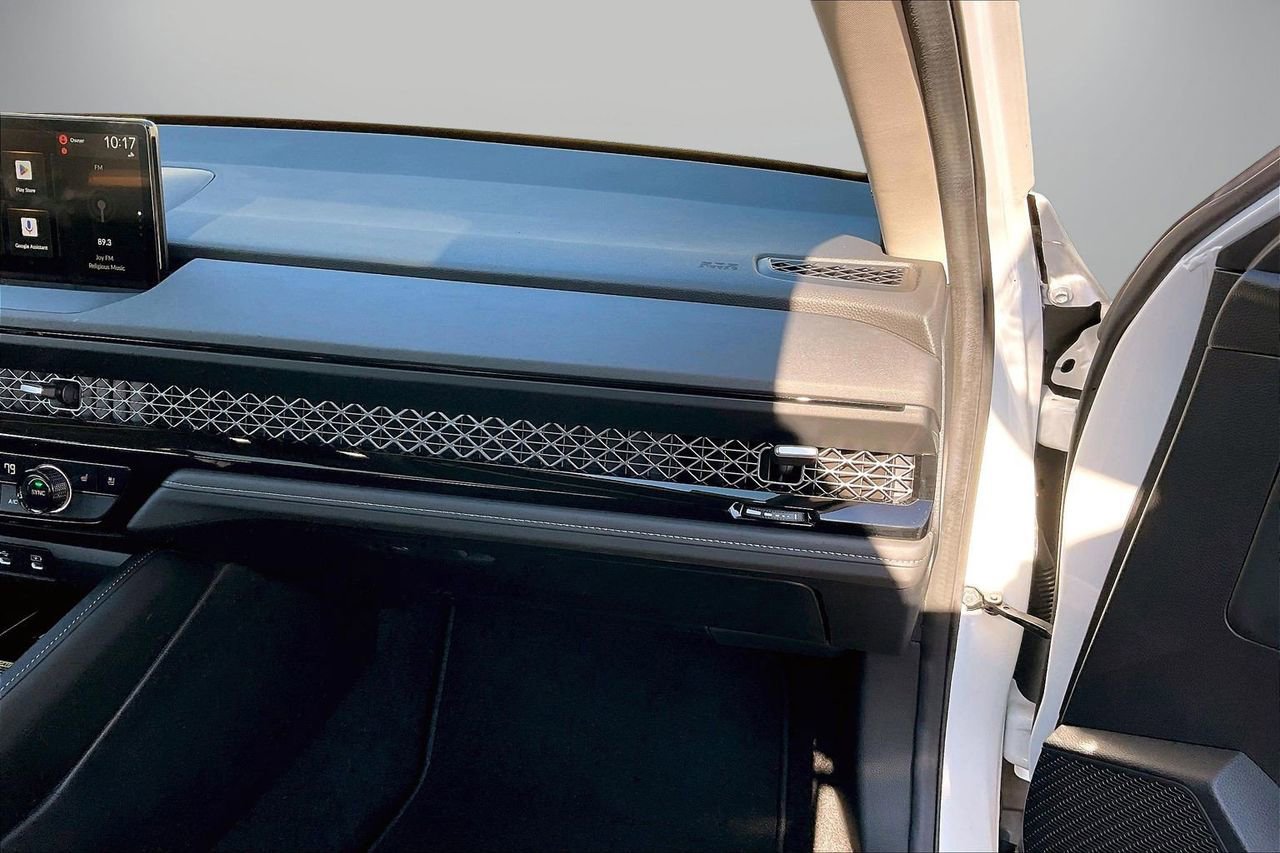 Used 2024 Honda Accord Touring image 22