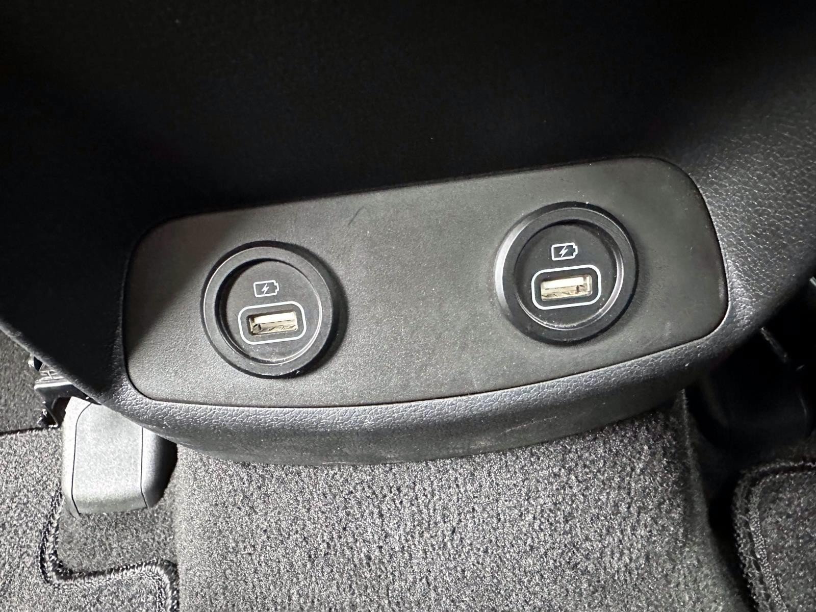 Used 2023 Hyundai Santa Fe SEL AWD/4WD image 14