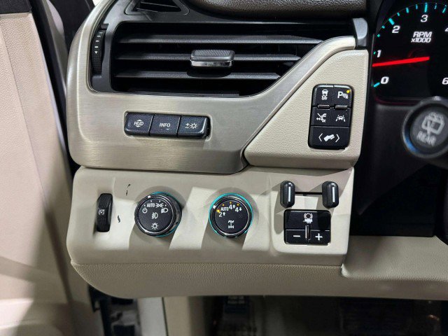 Used 2019 GMC Yukon Denali w/ Denali Ultimate Package image 41