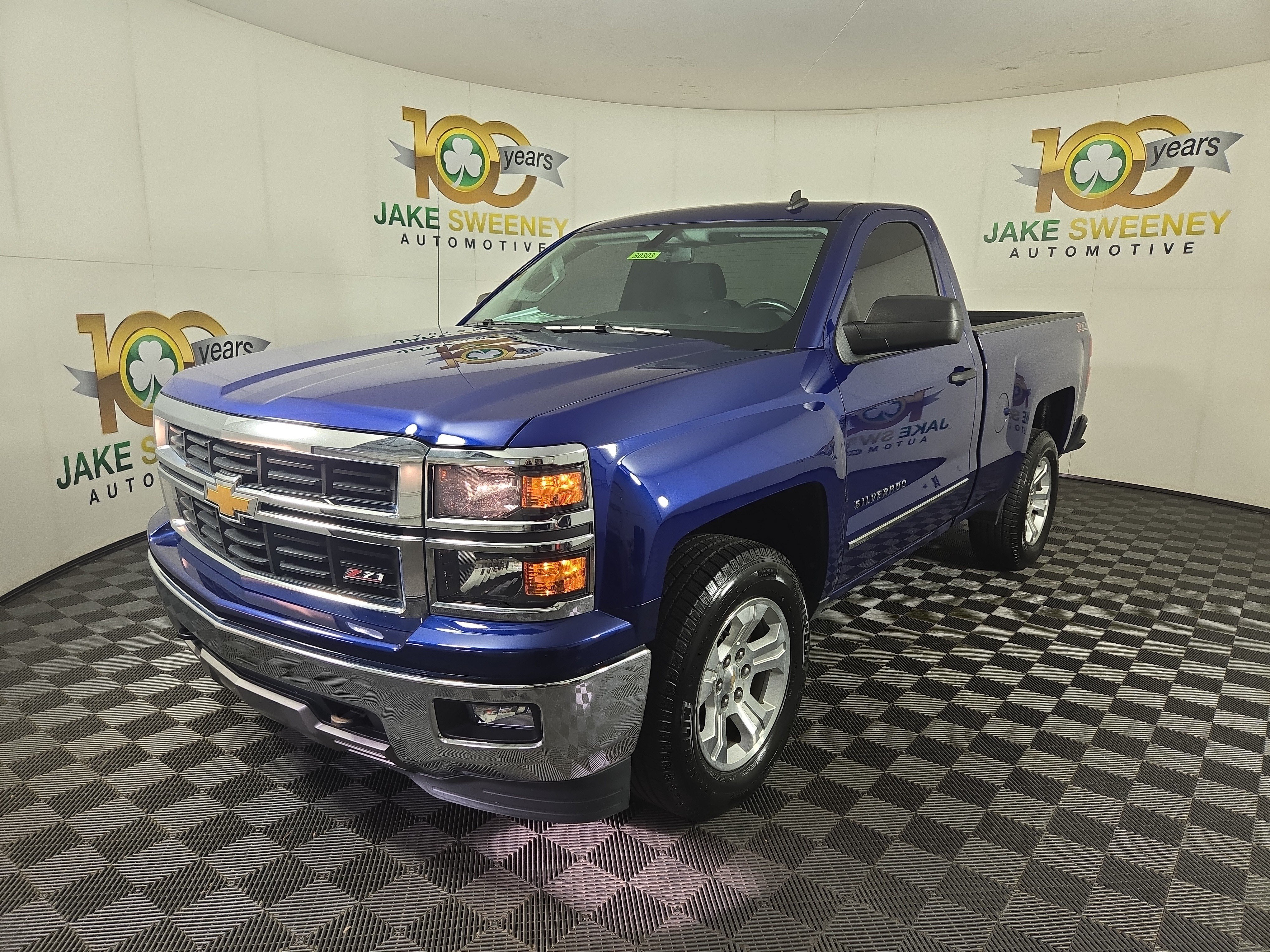 Used 2014 Chevrolet Silverado 1500 LT w/ LT Convenience Package AWD/4WD image 3