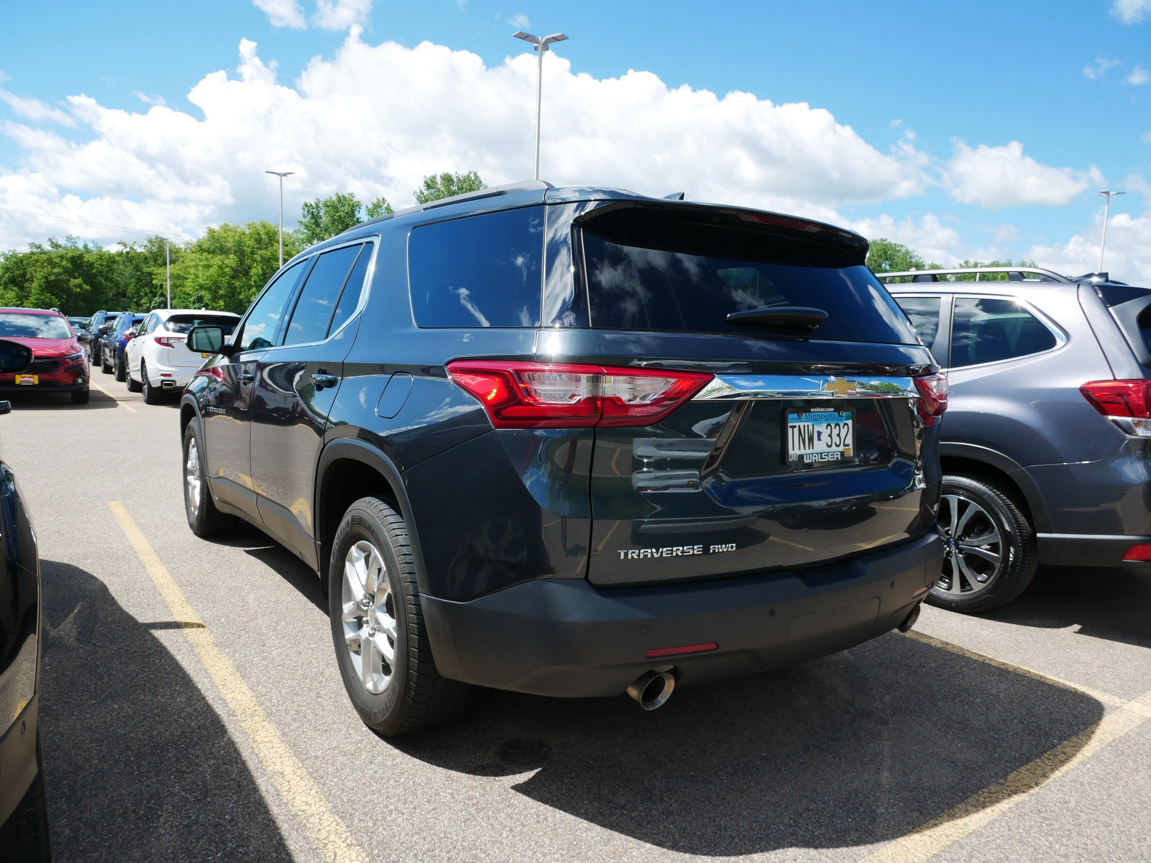 Used 2019 Chevrolet Traverse LT w/ LPO, Floor Liner Package AWD/4WD image 4