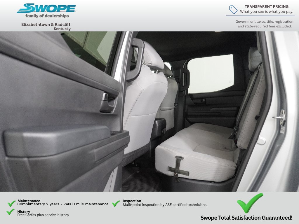 Used 2025 Toyota Tacoma SR5 AWD/4WD image 12