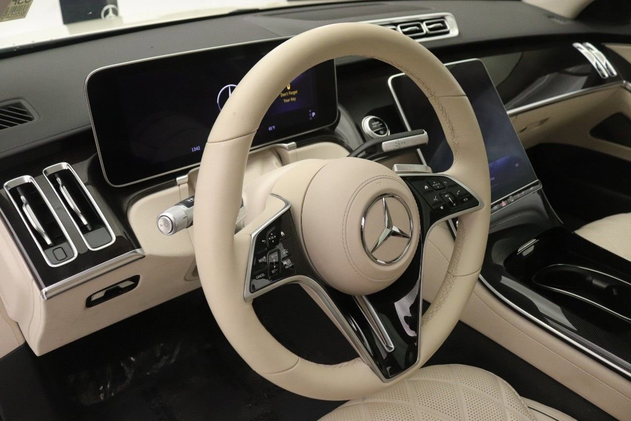 Certified 2022 Mercedes-Benz S 580 4MATIC Sedan image 17
