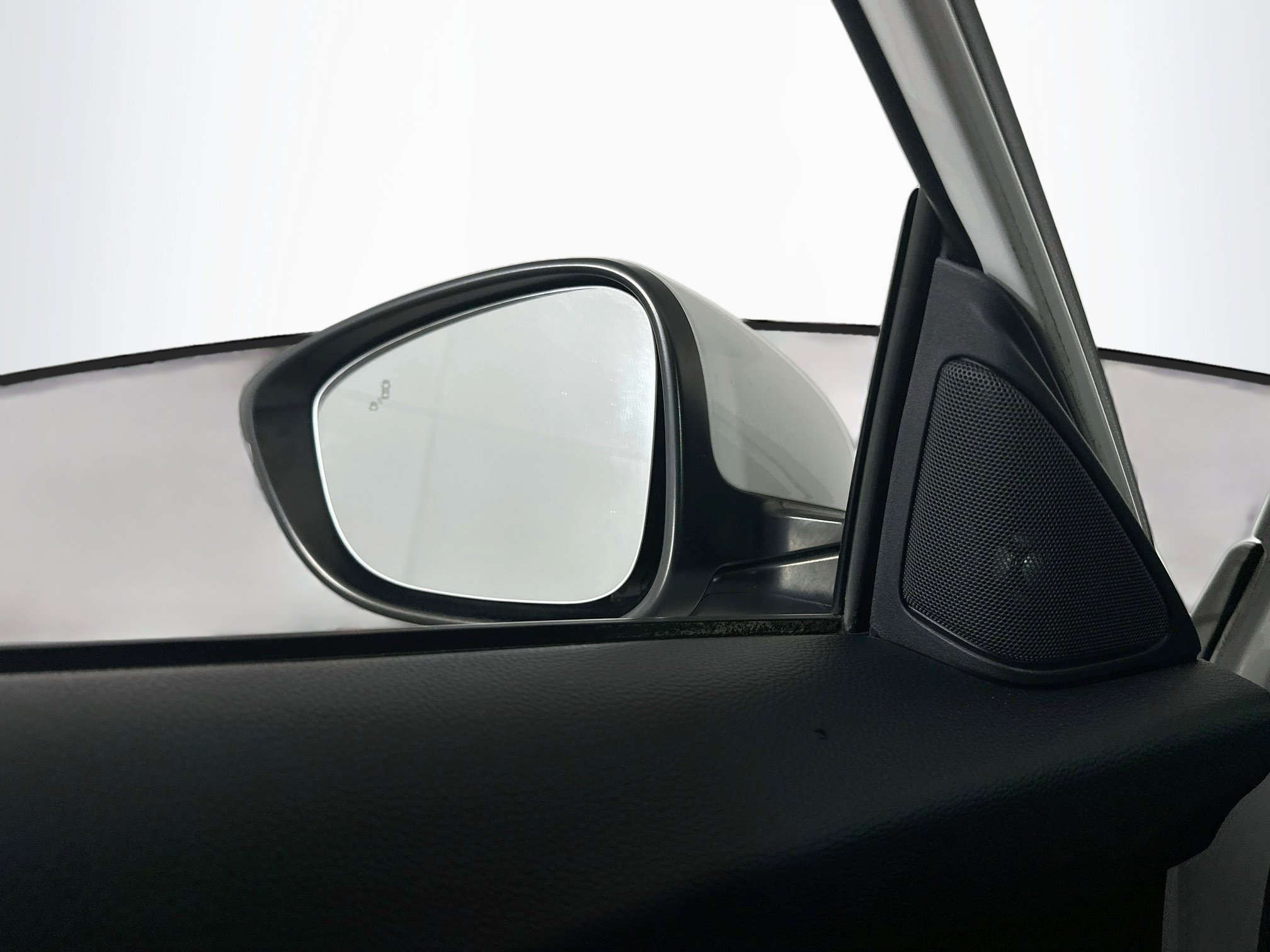 Used 2018 Honda Accord EX-L image 16