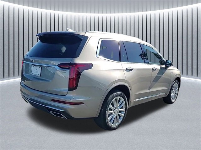 Certified 2023 Cadillac XT6 Premium Luxury w/ Technology Package image 3