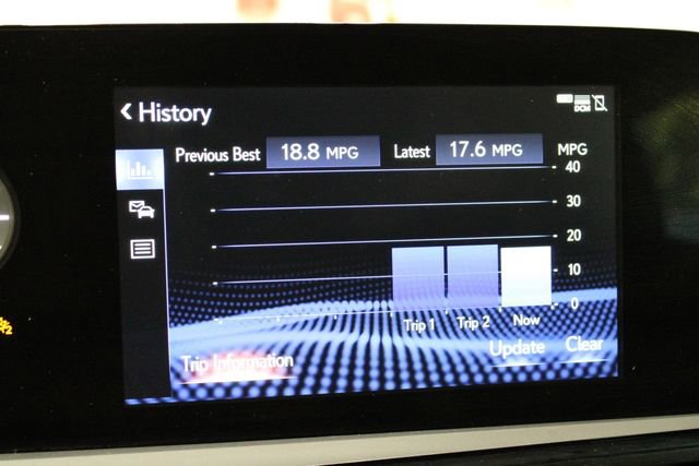 Used 2022 Lexus ES 350 F Sport w/ Accessory Package image 38