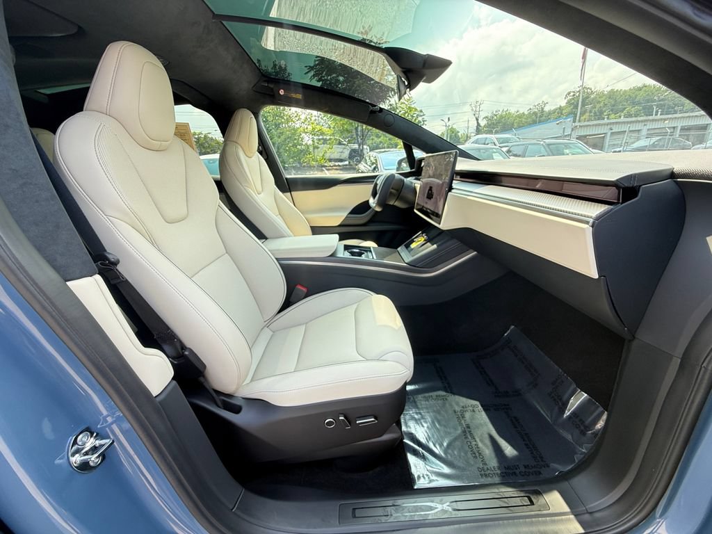 Used 2026 Tesla Model X Plaid AWD/4WD image 24
