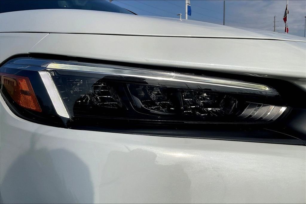 Certified 2024 Honda Civic Touring image 25