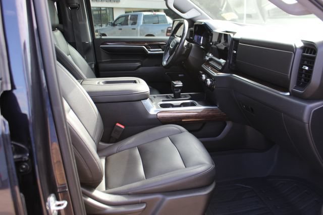 Used 2022 GMC Sierra 1500 Elevation w/ Elevation Premium Package AWD/4WD image 24