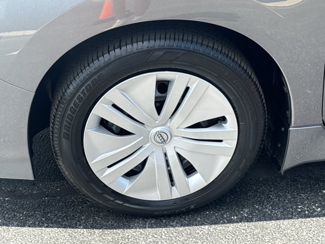 Certified 2025 Nissan Leaf S FWD image 13