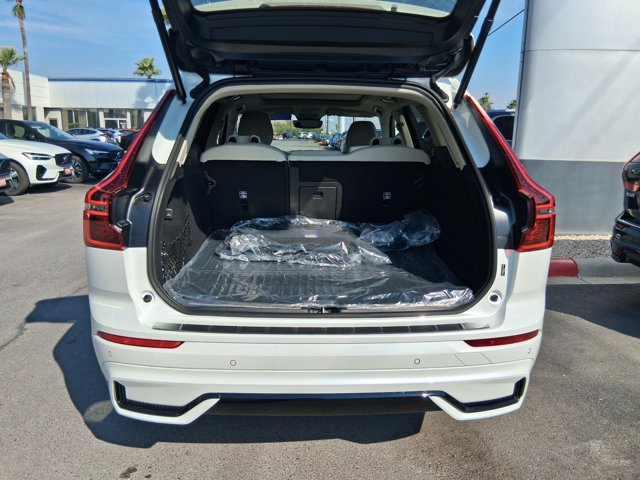 New 2026 Volvo XC60 T8 Ultra w/ Protection Package Premier AWD/4WD image 5