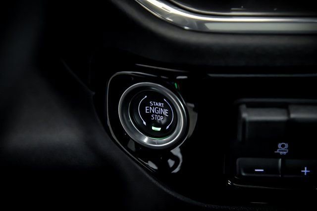 Used 2024 Chevrolet Silverado 1500 High Country w/ High Country Premium Package image 19