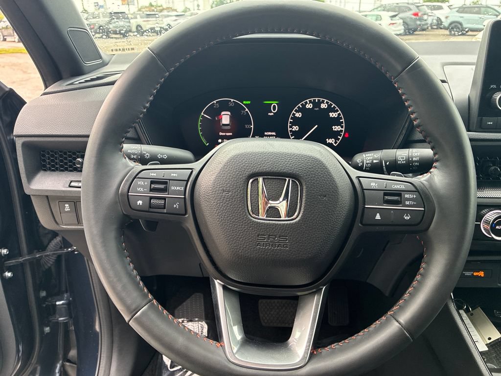Used 2025 Honda CR-V Sport image 12