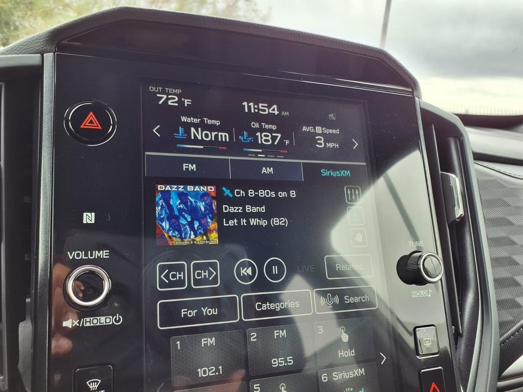 Used 2025 Subaru Forester Premium image 27