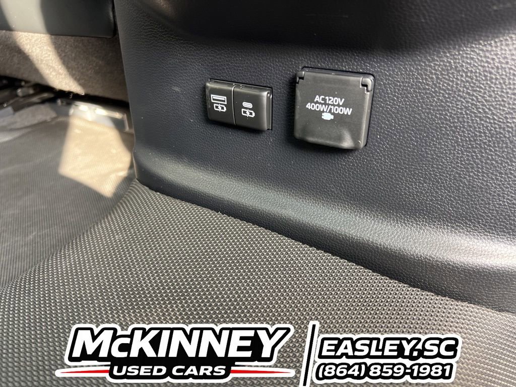 Used 2025 Toyota Sequoia Limited w/ TRD Off-Road Package AWD/4WD image 37