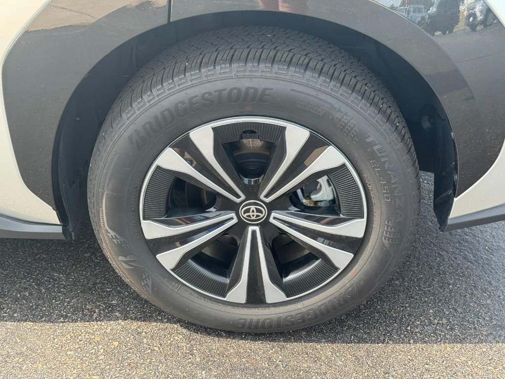 Certified 2024 Toyota bZ4X FWD w/ Weather Package image 7