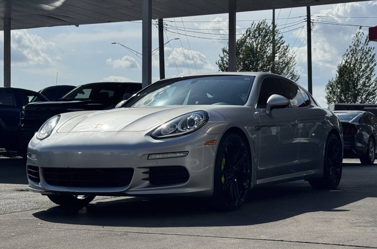 Used 2015 Porsche Panamera S RWD image 6