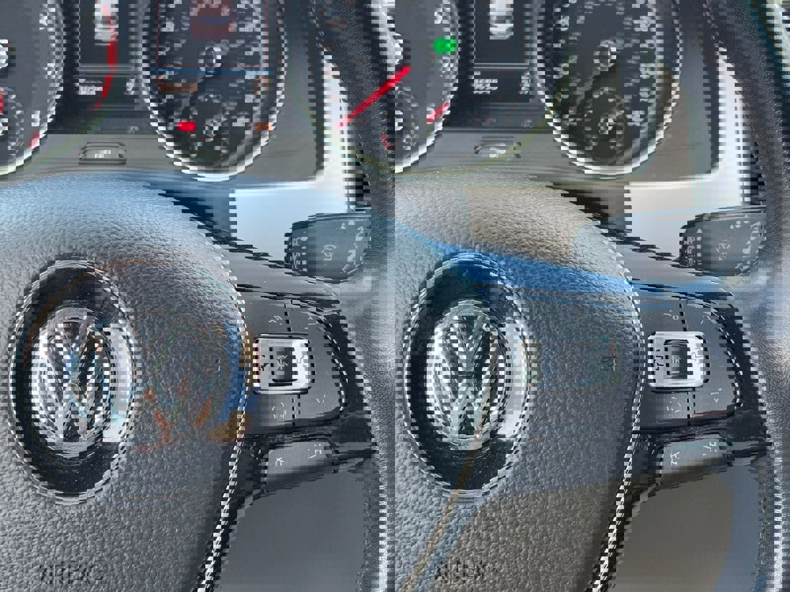 Used 2018 Volkswagen Atlas SE image 20