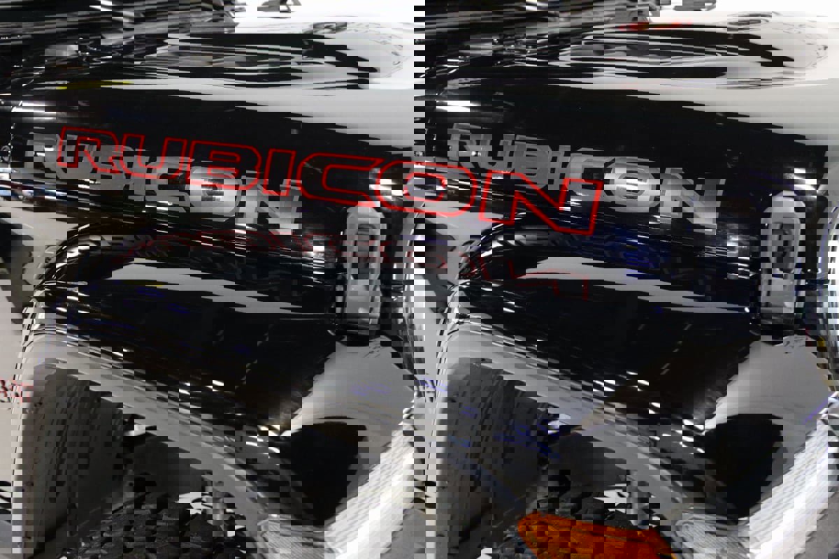 Used 2020 Jeep Gladiator Rubicon image 9