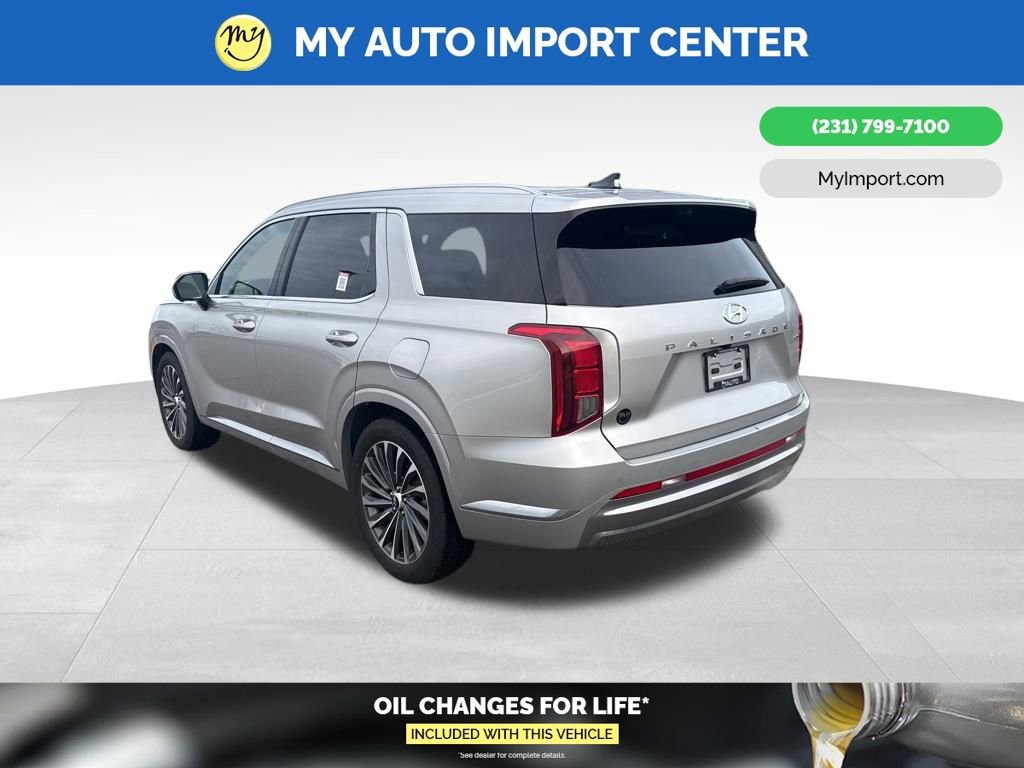 Used 2024 Hyundai Palisade Calligraphy image 5