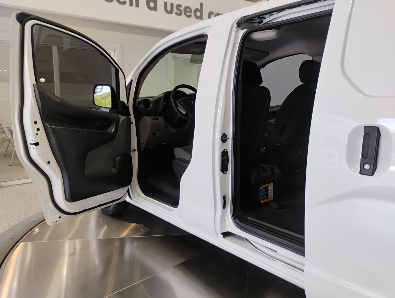 Used 2019 Nissan NV200 S FWD image 52
