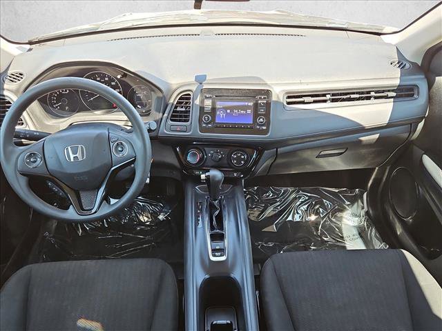 Used 2016 Honda HR-V LX image 17