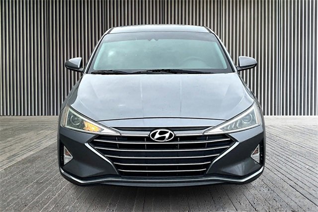 Used 2019 Hyundai Elantra SEL image 3