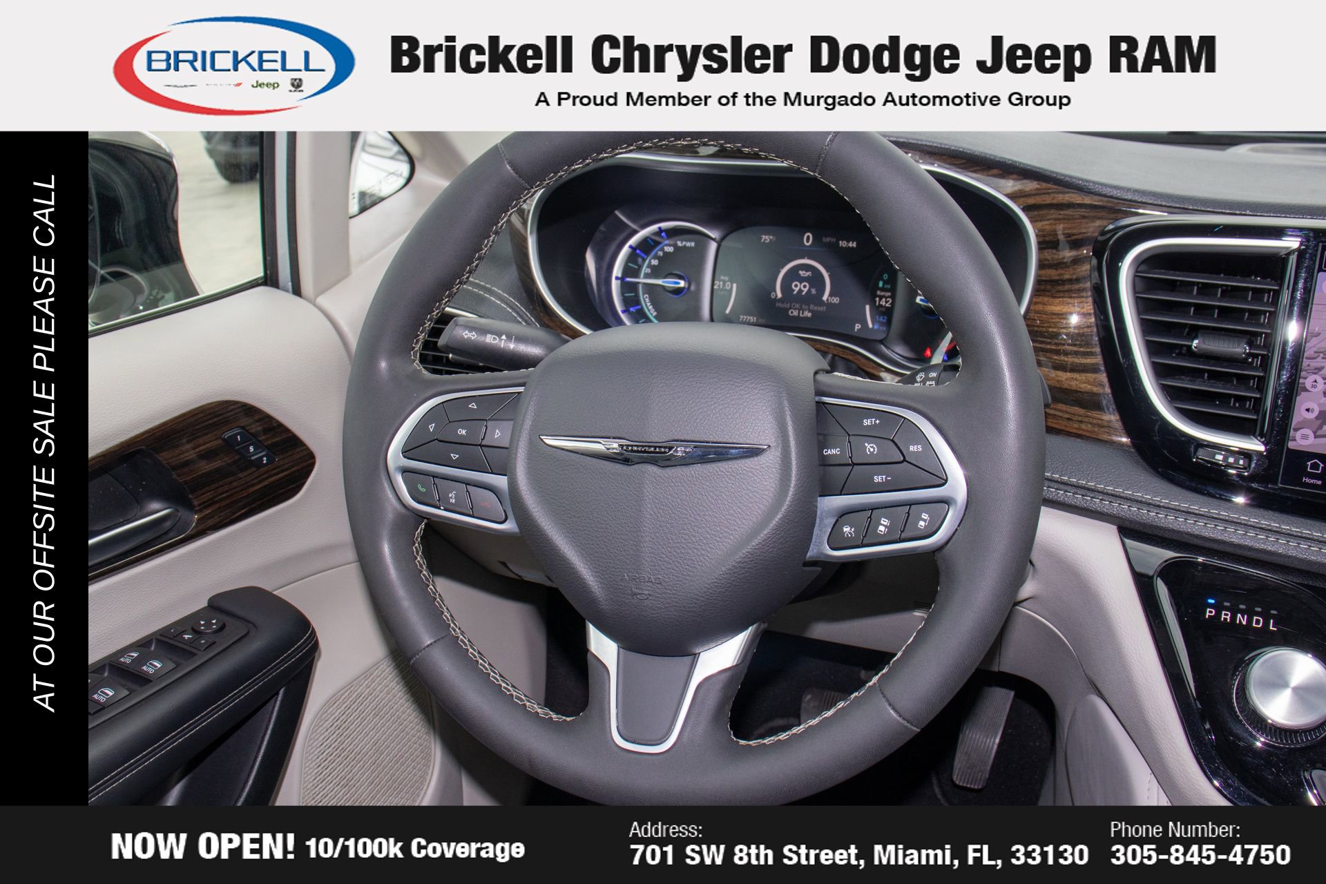 Used 2023 Chrysler Pacifica Limited FWD image 21