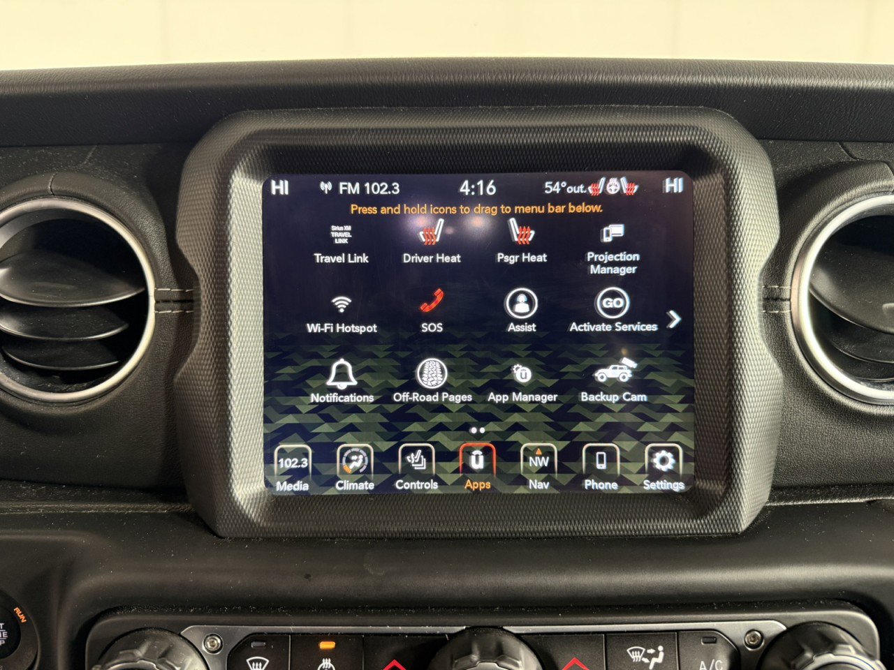 Used 2023 Jeep Wrangler Sahara w/ Cold Weather Group image 20