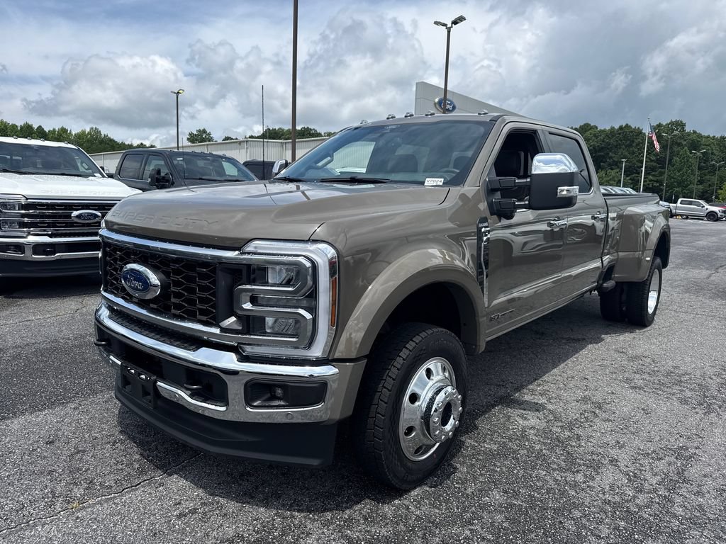 Used 2026 Ford F450 King Ranch w/ Chrome Package AWD/4WD video 3
