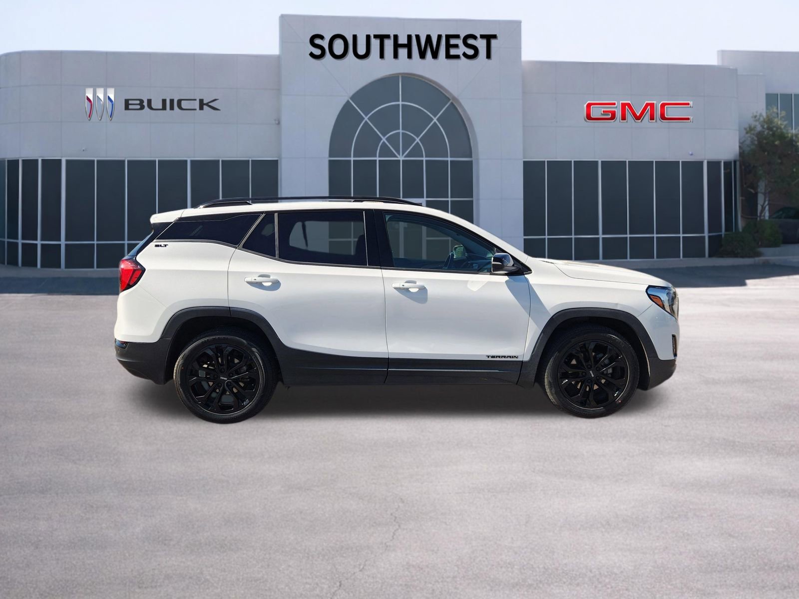 Used 2020 GMC Terrain SLT w/ Preferred Package image 7