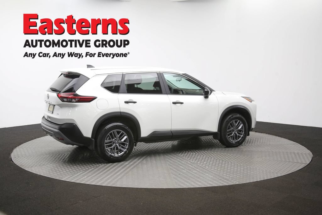 Used 2023 Nissan Rogue S AWD/4WD image 44