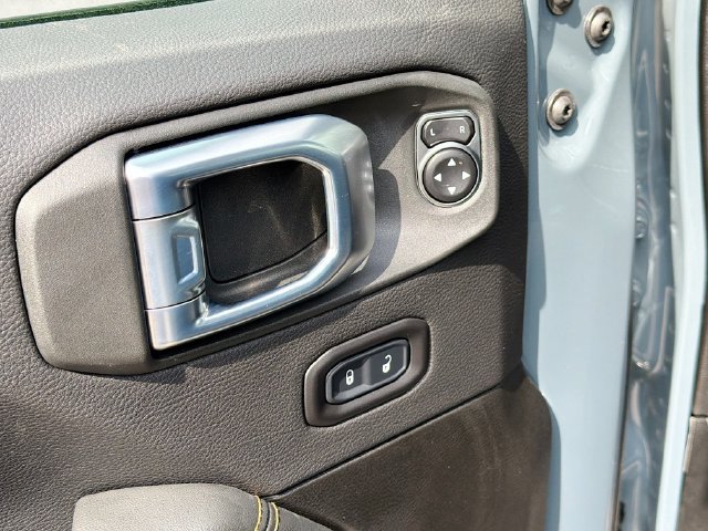 New 2026 Jeep Gladiator Sport AWD/4WD image 17