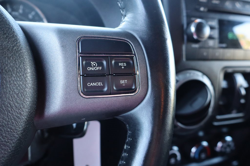 Used 2016 Jeep Wrangler Unlimited Sport image 6